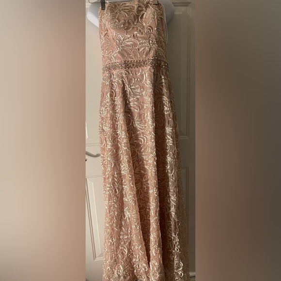 Ignite Evenings by Carollin Size 10 - Picture 5 of 7